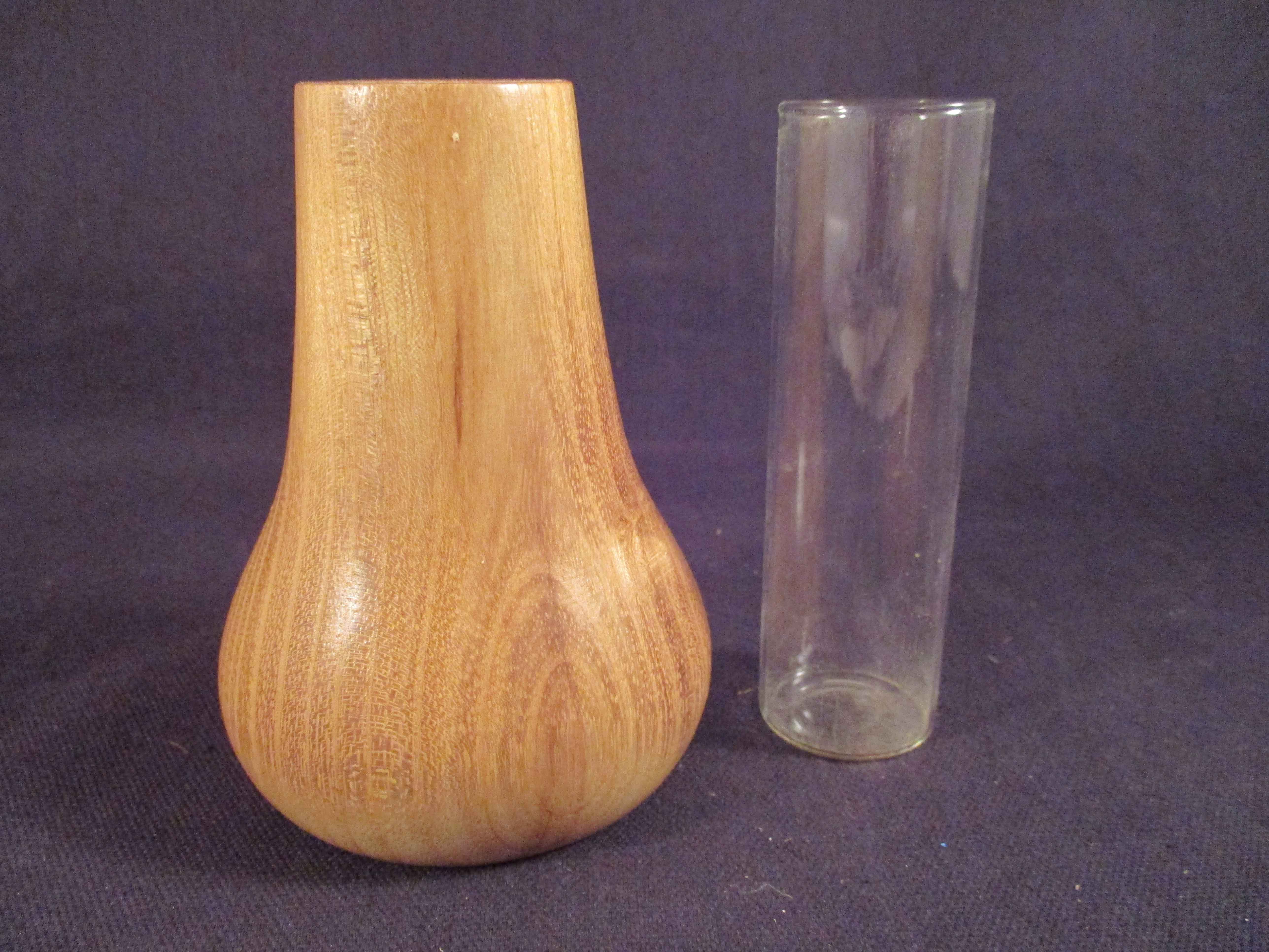 Vase Robinie